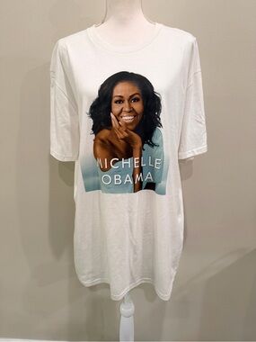 Michelle Obama Becoming 2019 Book Promo T-Shirt Size XL Graphic Print White NWOT